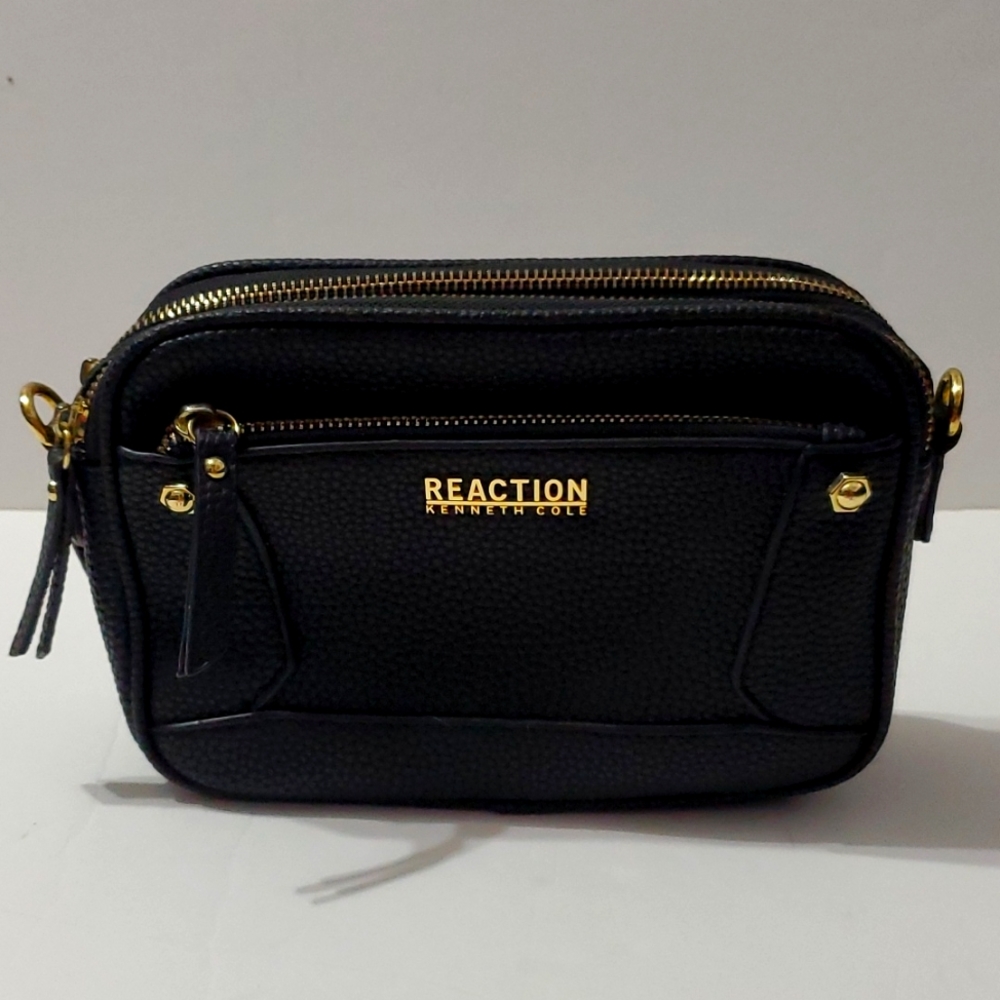Kenneth Cole Reaction Black Pebbled Leather Crossbody Purse